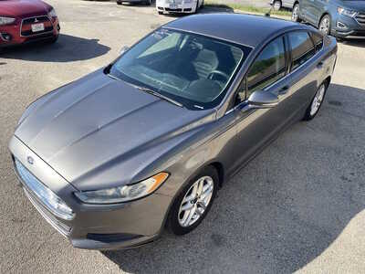 2014 Ford Fusion, $4999. Photo 11