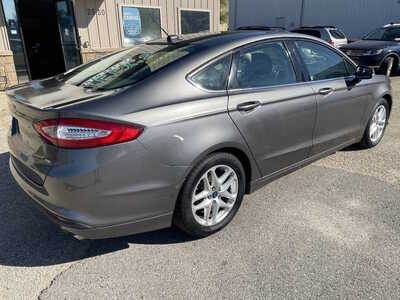 2014 Ford Fusion, $4999. Photo 8