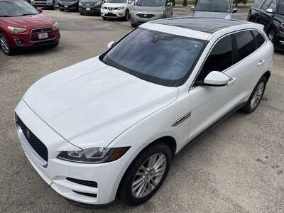 2017 Jaguar F-Pace, $7999. Photo 12