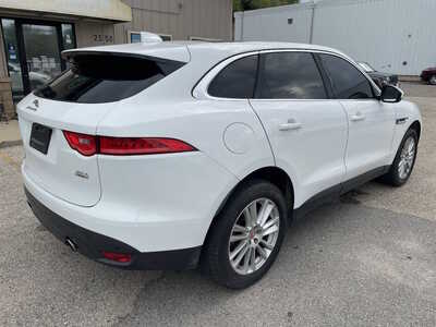 2017 Jaguar F-Pace, $7999. Photo 9