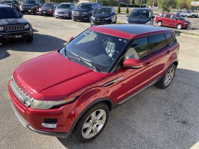 2013 Land Rover Range Rover, $4999. Photo 12