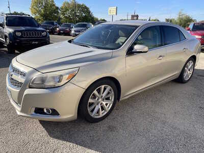2015 Chevrolet Malibu, $2999. Photo 5