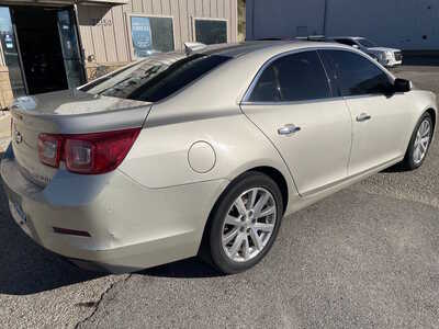 2015 Chevrolet Malibu, $2999. Photo 9