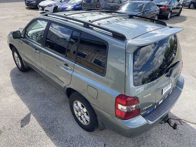 2005 Toyota Highlander, $2999. Photo 10