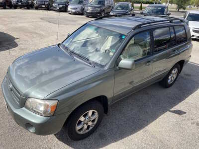 2005 Toyota Highlander, $2999. Photo 11
