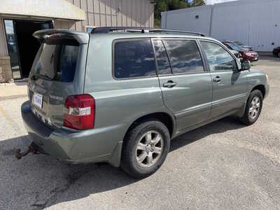 2005 Toyota Highlander, $2999. Photo 8