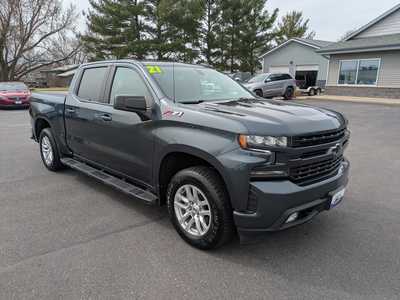 2021 Chevrolet 1500 Crew Cab, $30988. Photo 2