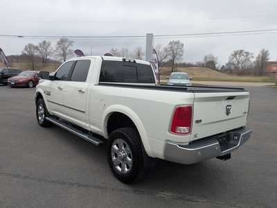 2018 RAM 2500 Crew Cab, $35988. Photo 4