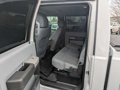 2015 Ford F250 Crew Cab, $21988. Photo 6