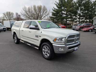 2017 Dodge 2500 Crew Cab, $37988. Photo 2