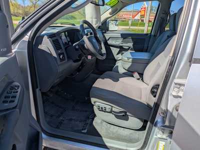 2008 RAM 3500 Ext Cab, $17988. Photo 4
