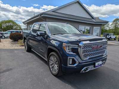 2019 GMC 1500 Crew Cab, $33988. Photo 2