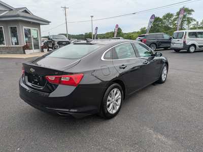 2023 Chevrolet Malibu, $14988. Photo 3