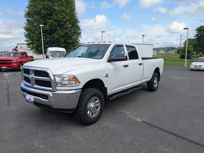 2017 RAM 2500 Crew Cab, $28988. Photo 1