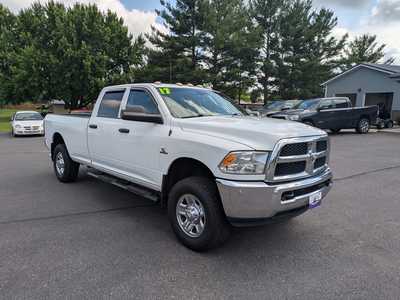 2017 RAM 2500 Crew Cab, $28988. Photo 2