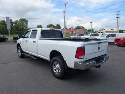 2017 RAM 2500 Crew Cab, $28988. Photo 4