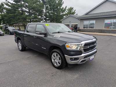 2021 RAM 1500 Crew Cab, $30988. Photo 3