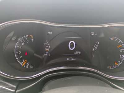 2019 Jeep Grand Cherokee, $19988. Photo 5