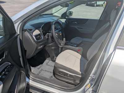 2021 Chevrolet Equinox, $19988. Photo 5