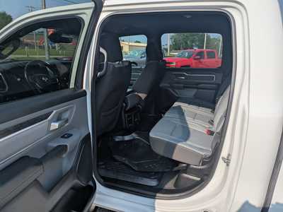 2022 RAM 1500 Crew Cab, $29988. Photo 6