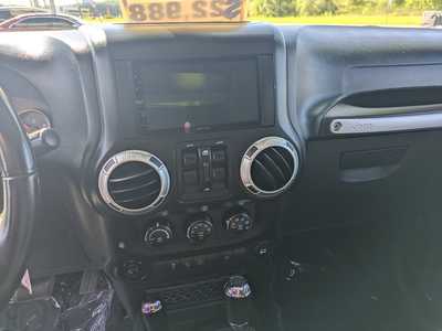 2017 Jeep Wrangler Unlimited, $22988. Photo 8