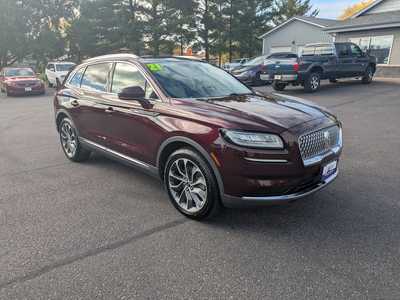 2021 Lincoln Nautilus, $25988. Photo 2