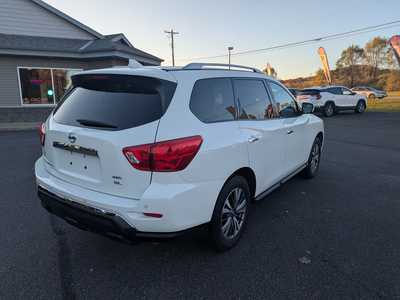 2019 Nissan Pathfinder, $13988. Photo 3