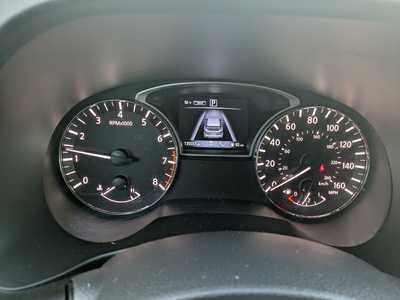 2019 Nissan Pathfinder, $13988. Photo 8