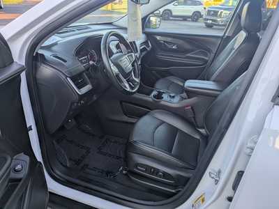 2024 GMC Terrain, $31089. Photo 5