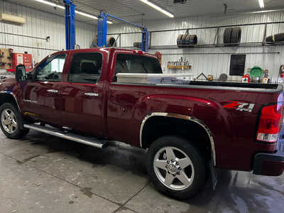 2013 GMC 2500 Crew Cab, $40000. Photo 5