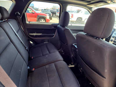 2009 Ford Escape, $7300. Photo 7