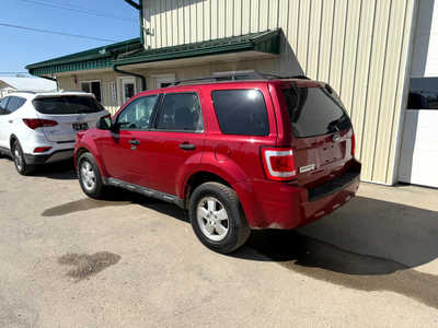 2011 Ford Escape, $6700. Photo 4