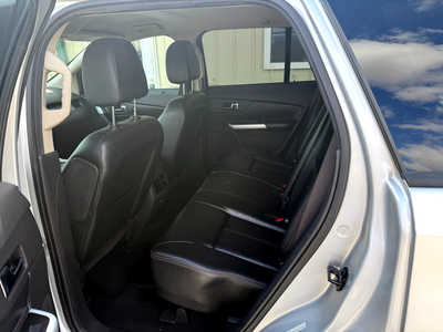 2012 Ford Edge, $5800. Photo 6