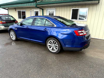 2014 Ford Taurus, $6000. Photo 3