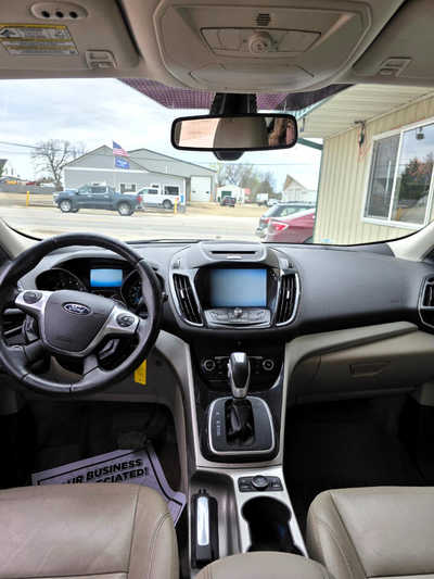 2013 Ford Escape, $7000. Photo 4