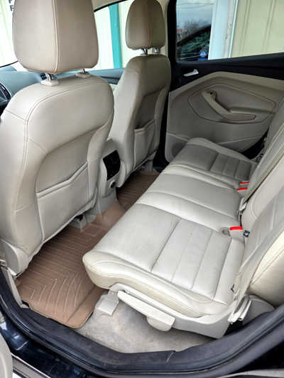 2013 Ford Escape, $7000. Photo 6