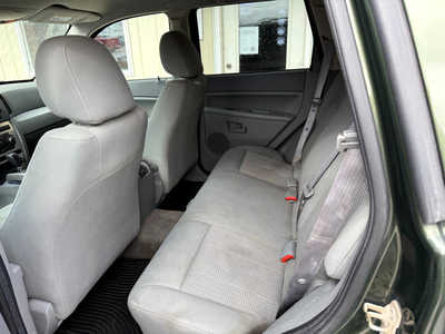 2007 Jeep Grand Cherokee, $4500. Photo 6