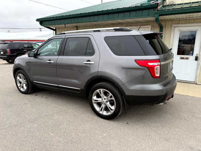 2013 Ford Explorer, $7000. Photo 4