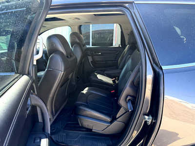 2017 Chevrolet Traverse, $11000. Photo 6