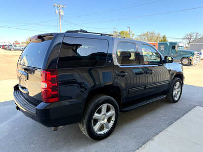 2013 Chevrolet Tahoe, $10000. Photo 3