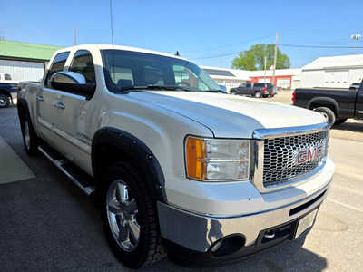 2009 GMC 1500 Crew Cab, $8000. Photo 3