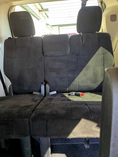 2012 Dodge Caravan, Grand, $7000. Photo 9