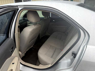 2012 Ford Fusion, $3800. Photo 6