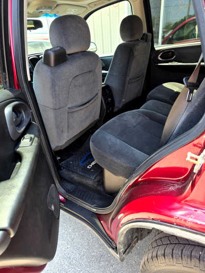 2009 Chevrolet TrailBlazer, $4000. Photo 5