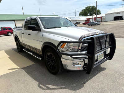2012 RAM 1500, $0. Photo 2