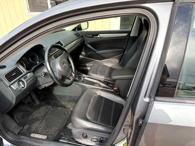 2014 Volkswagen Passat, $8500. Photo 5