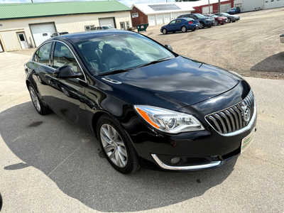 2017 Buick Regal, $9000. Photo 2