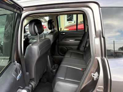 2014 Jeep Compass, $6500. Photo 6
