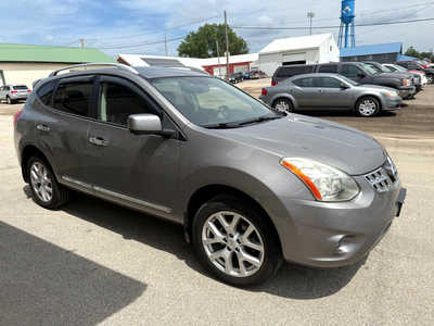 2013 Nissan Rogue, $6498. Photo 2
