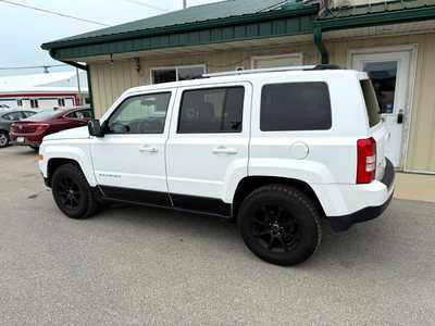 2012 Jeep Patriot, $8000. Photo 3